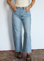 High Rise Twist Jean