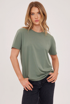 Victoria T-Shirt